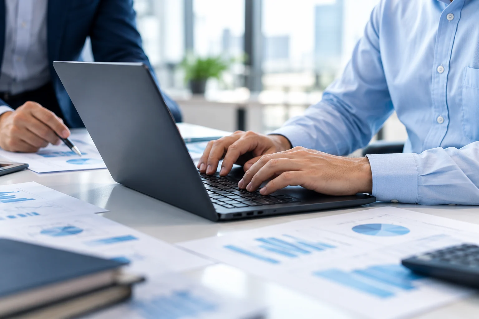 Registros computarizados y especialistas en servicios fiscales
